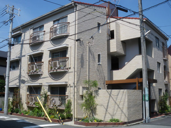 西宮市Kマンションのタイルリフォーム完了後の外観